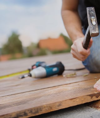 Handyman Insurance: Get Free &amp; Fast Quotes | Insureon