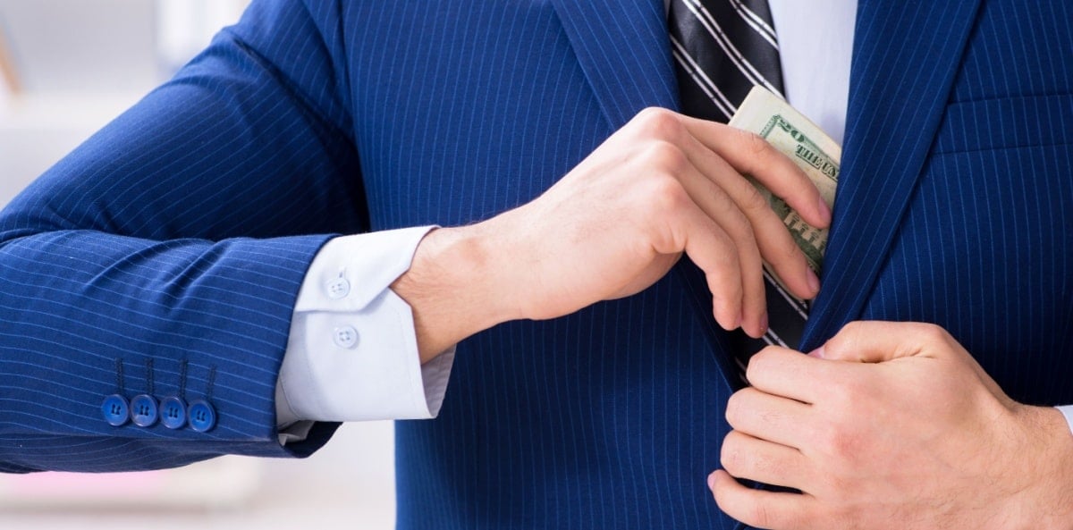 How to handle suspected employee theft at your business