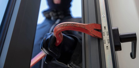 6 ways to prevent burglary and theft at your business
