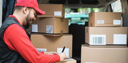 How to get delivery and courier contracts